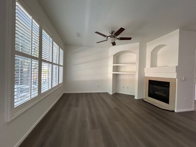Building Photo - 4409 S Jebel Ln