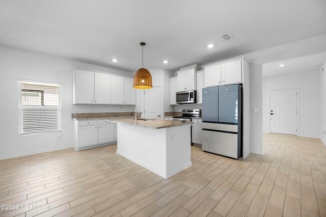 Building Photo - 3239 Golden Eye Dr