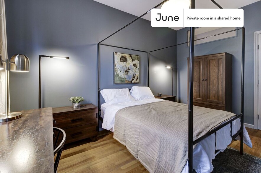 Primary Photo - Private bedroom in 4 bed/1 bath Home