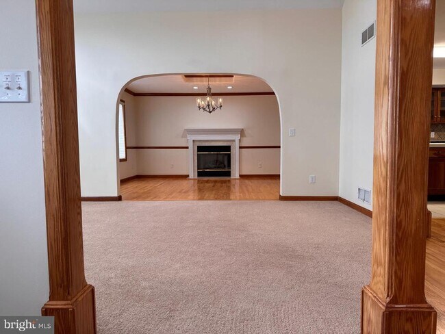 Building Photo - 3223 Halltown Rd