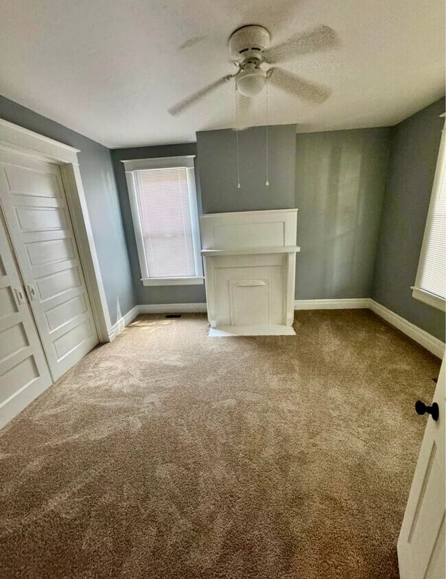 Building Photo - 2603 2nd Ave