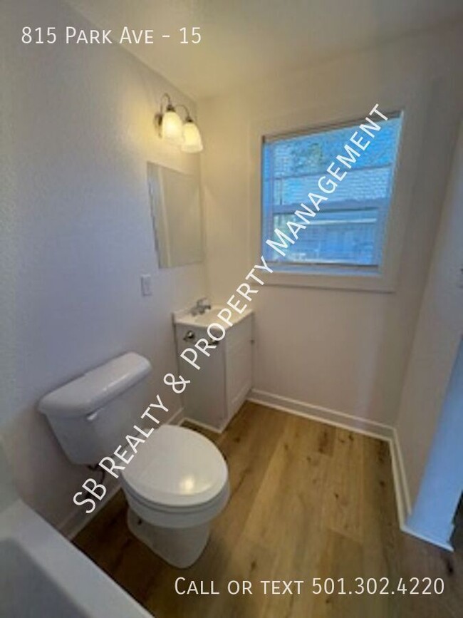 Building Photo - Cozy & Affordable Apartment in Hot Springs...