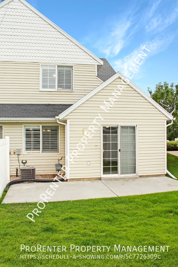 Building Photo - 926 N 1125 W