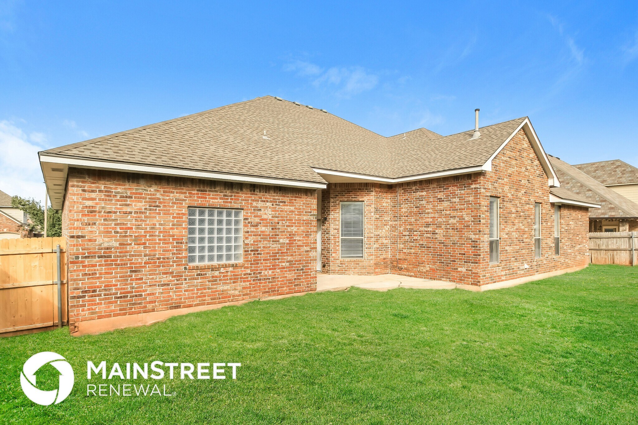 Building Photo - 8820 NW 120th St