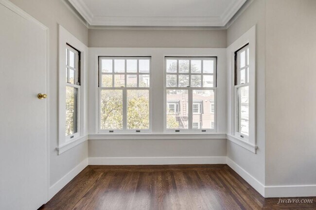 Building Photo - 2989 Jackson St