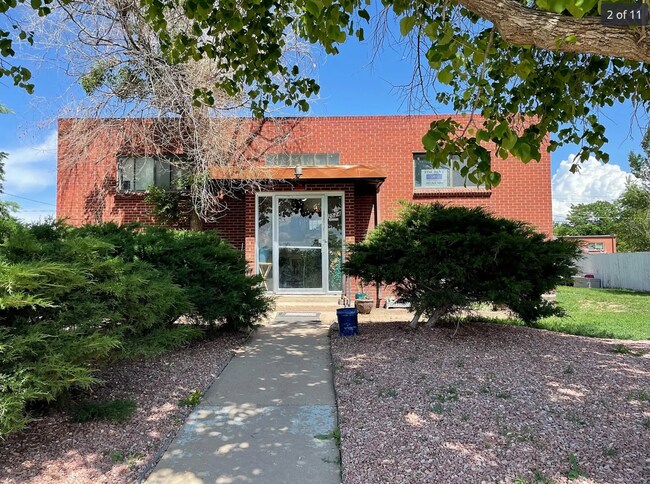 Building Photo - 2524 Joliet St