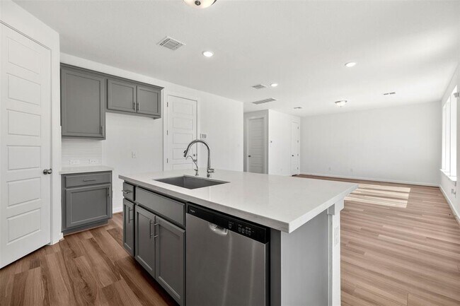 Building Photo - 176 Alicante Ln