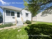 Building Photo - 2349 Bellfield Ave