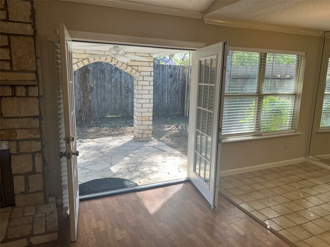 Building Photo - 5115 Autumn Forest Dr