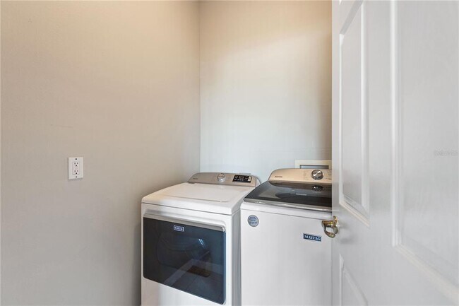 Building Photo - 3161 Sun Lake Ct