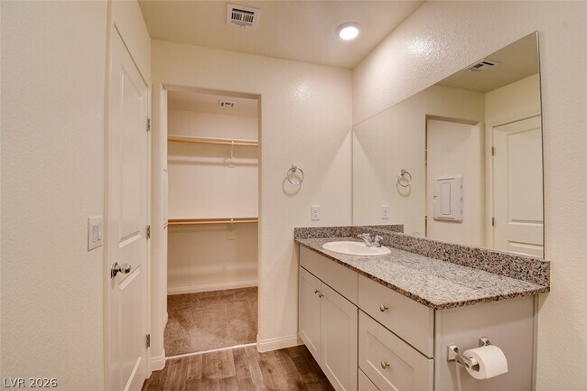 Building Photo - 4234 Lunar Cyn Ave