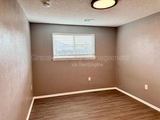 Building Photo - 16259 W 10th Ave