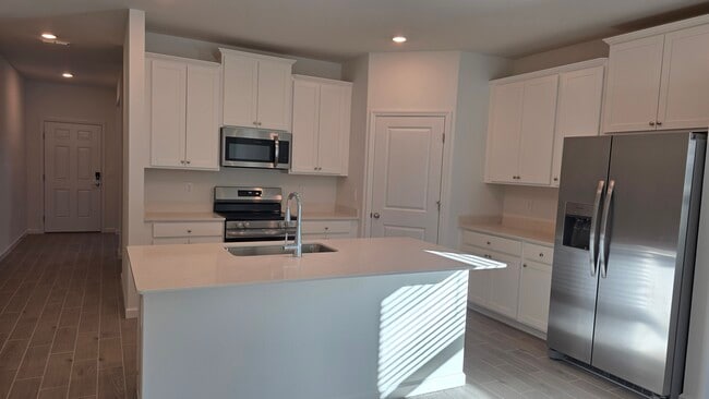 Building Photo - 8954 SW 69th Ter