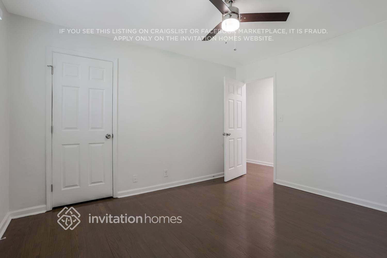 Building Photo - 2372 Oakridge Ct