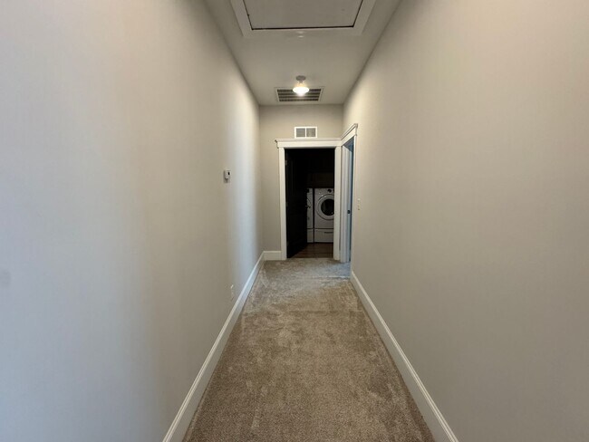 Building Photo - Available to Show