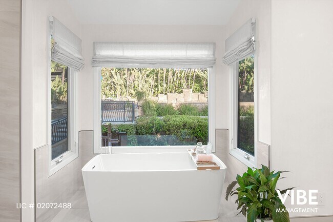 Building Photo - Rare Grand Estate in North Ranch — Resort Living at Its Finest