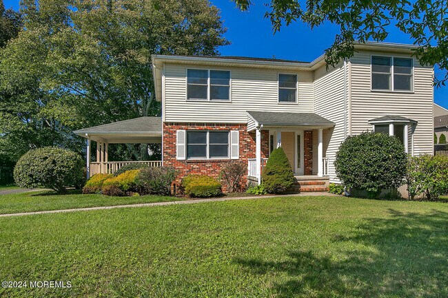 Primary Photo - 74 S Ward Ave