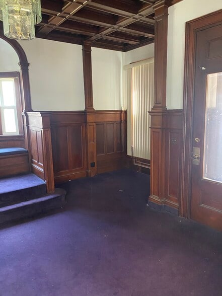 Building Photo - 2780 Main St