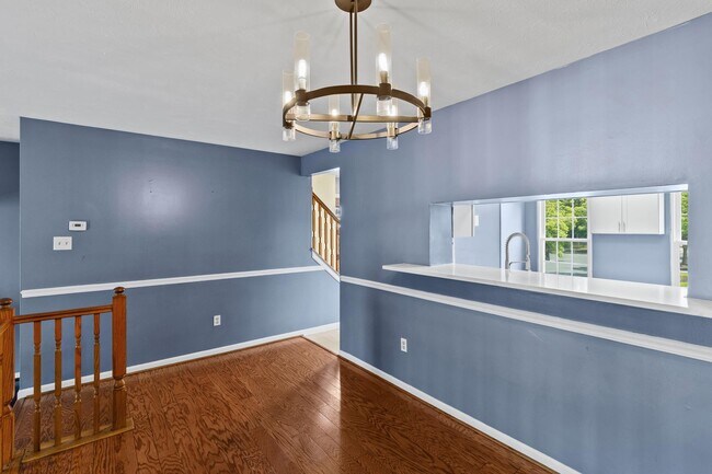 Building Photo - 5411 Castlestone Dr