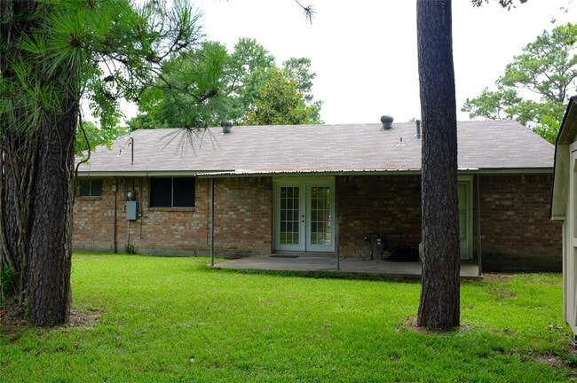 Building Photo - 6310 French Chateau Dr
