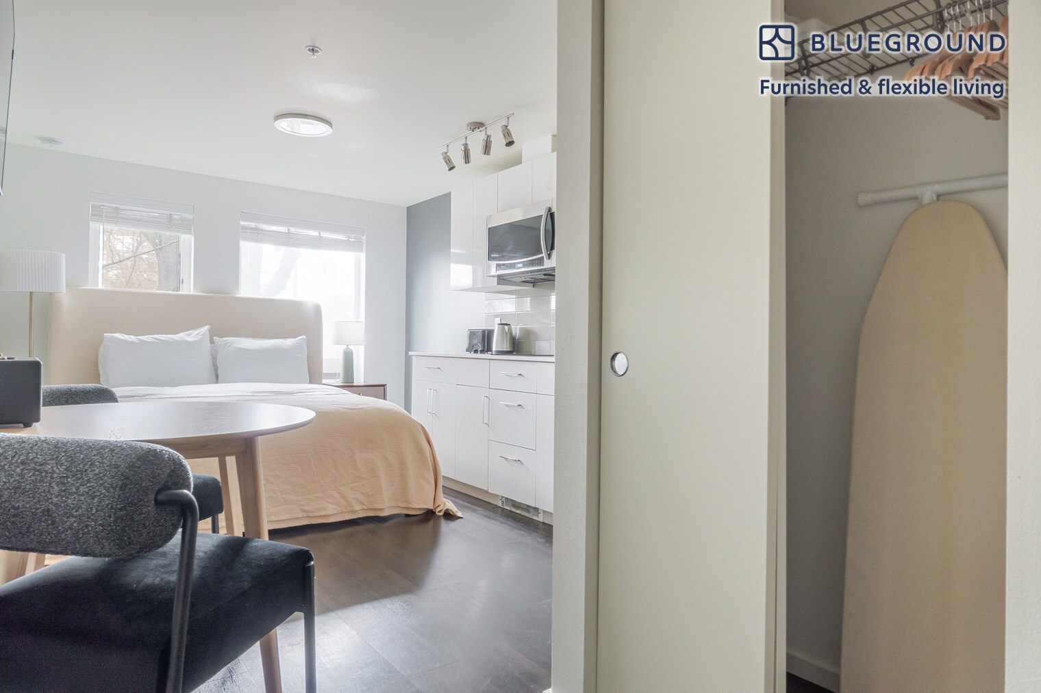 Building Photo - 5001 Brooklyn Ave NE