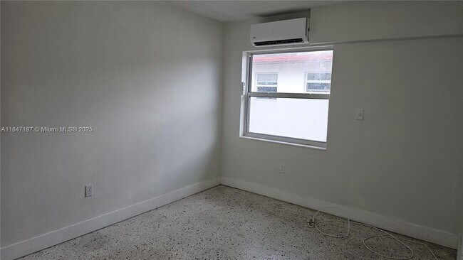 Building Photo - 1793 NW 18th Terrace
