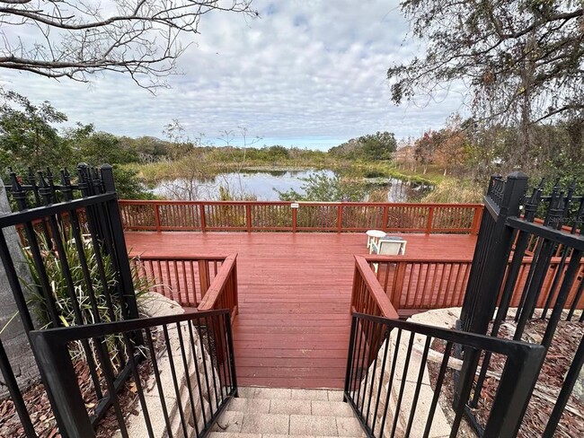 Building Photo - 6029 Westgate Dr