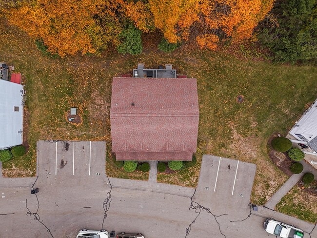 Building Photo - 61 Kathy Dr