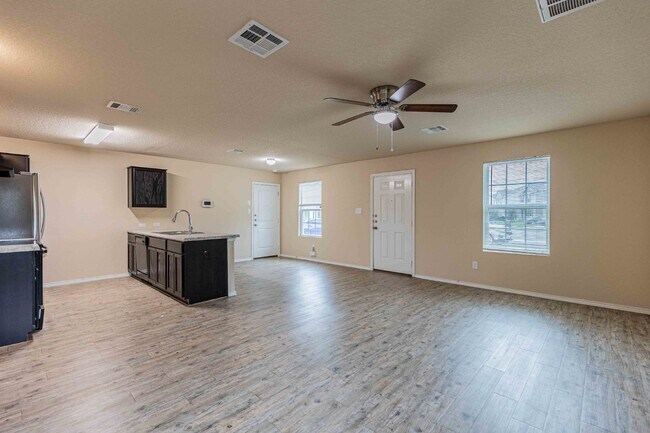 Building Photo - 7226 Hazel Circle