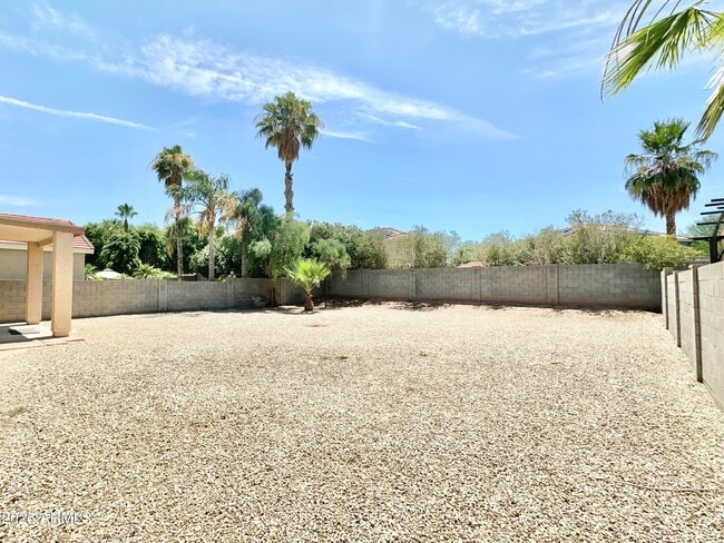 Building Photo - 12720 N 149th Ln