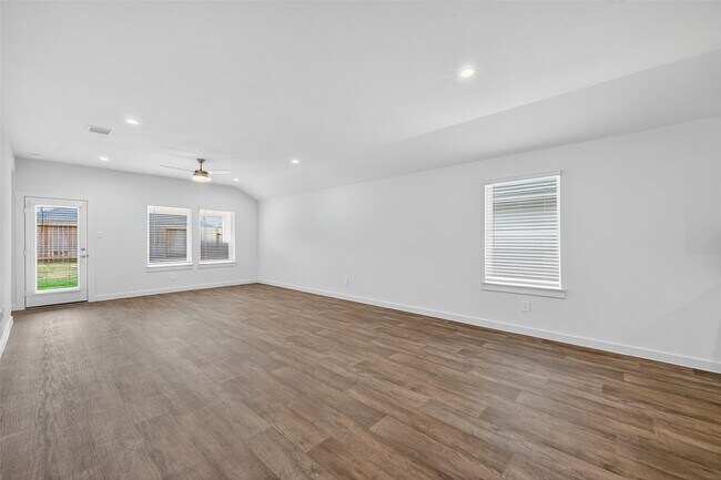 Building Photo - 1703 Stelvio Pass Dr