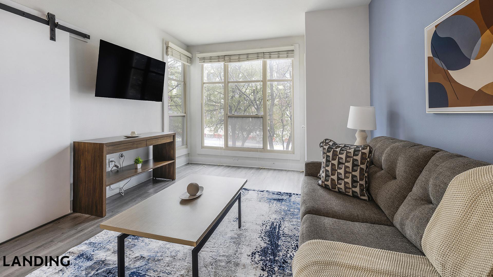 Building Photo - 810 W St Johns Ave