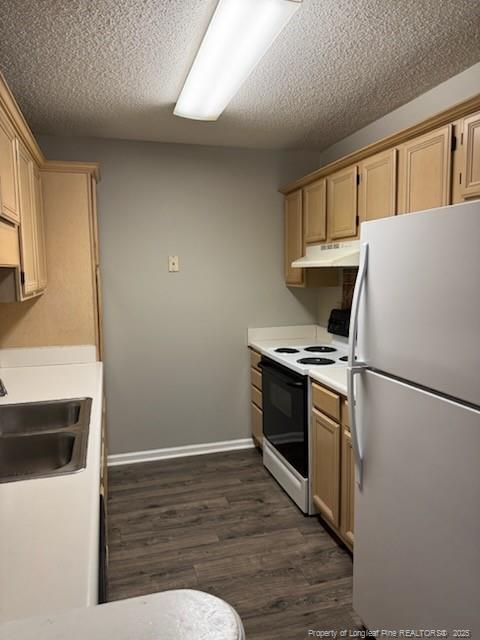 Building Photo - 5575 Robmont Dr