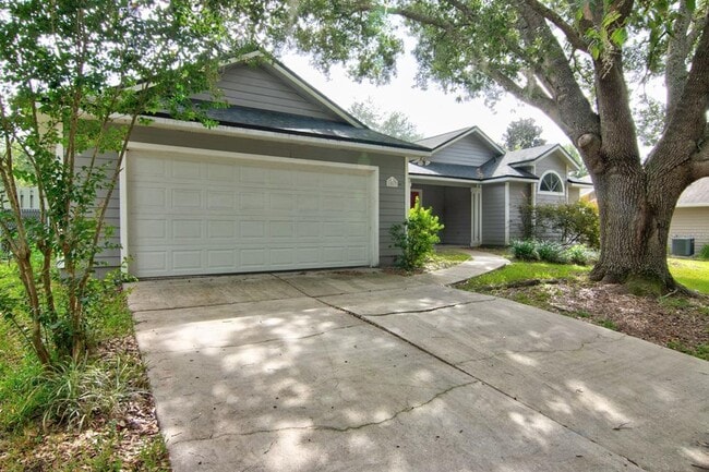 Building Photo - 1017 NW 87th Way