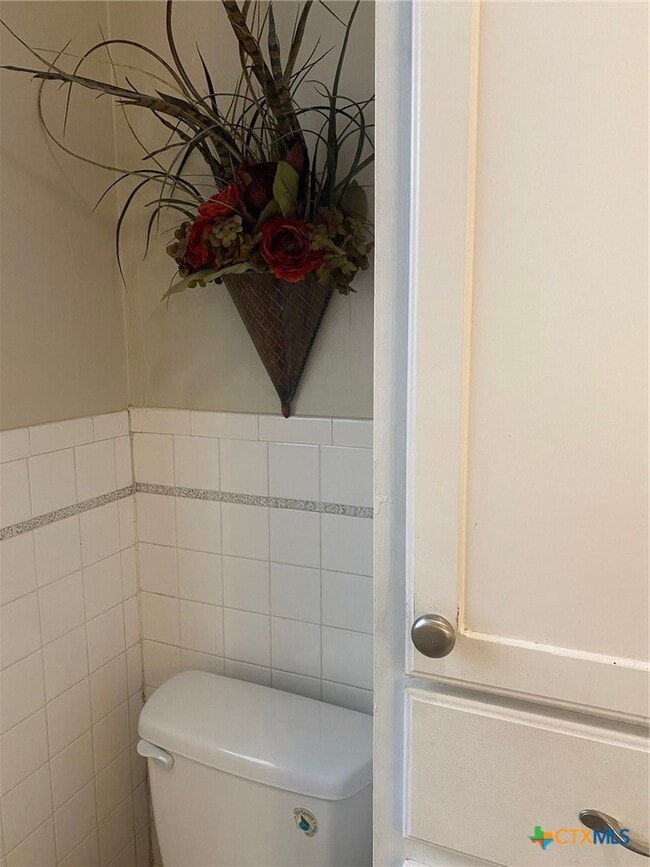 Building Photo - 3801 Lancelot Ln