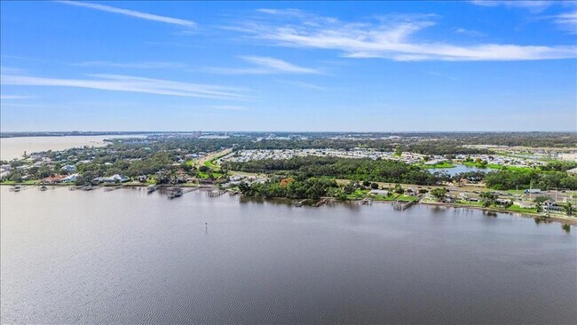 Building Photo - 5021 US-301