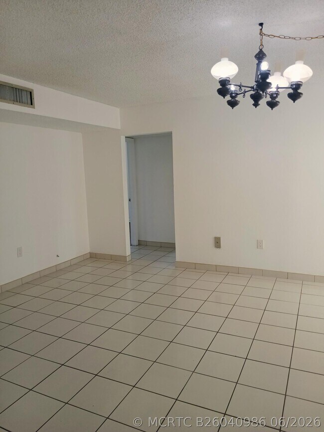 Building Photo - 8015 SW 107th Ave