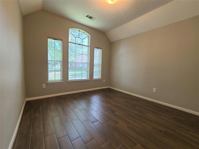 Building Photo - 18818 Harbor Key Cir