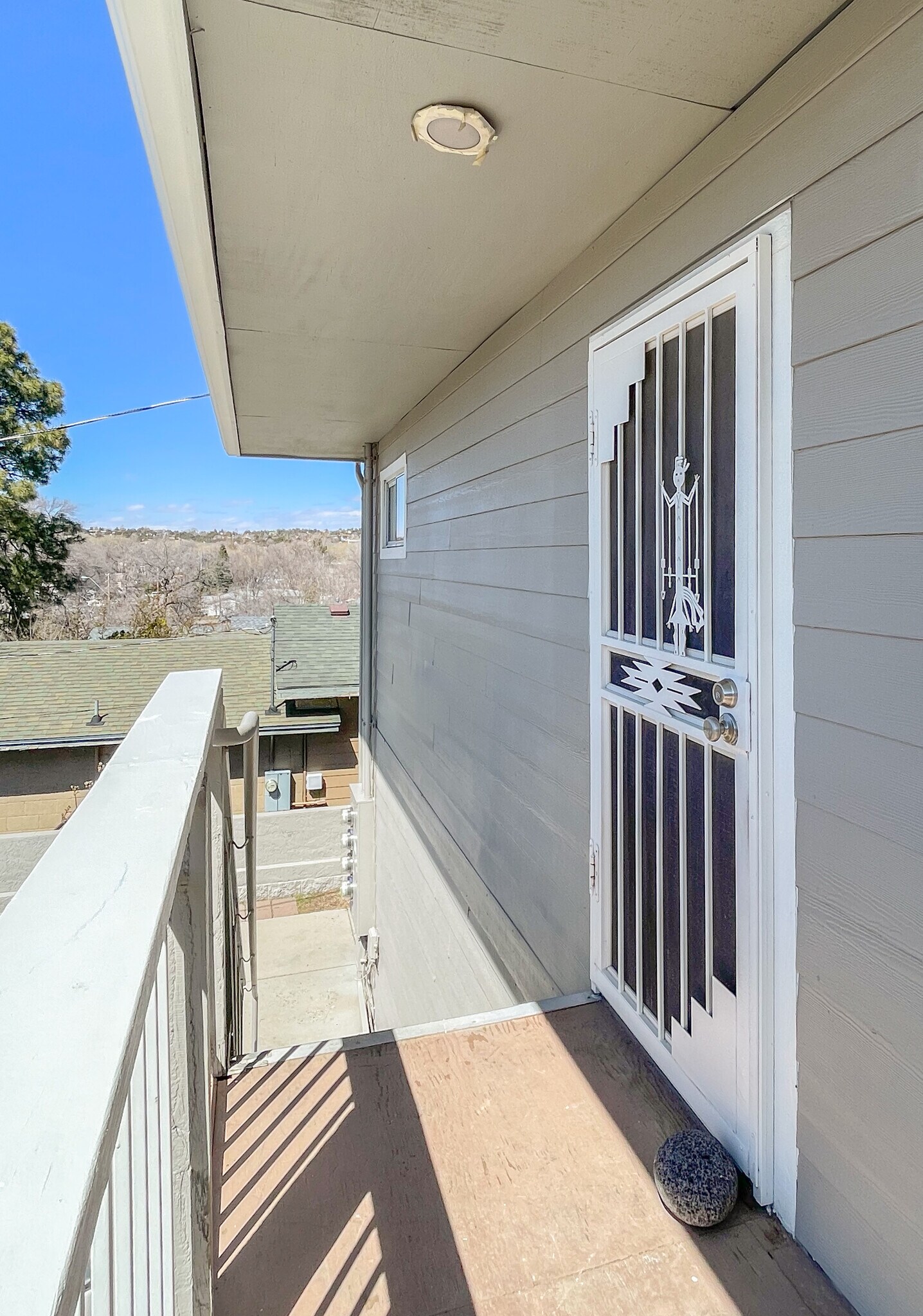 Building Photo - 701 Campbell St