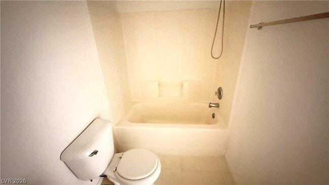 Building Photo - 5655 E Sahara Ave