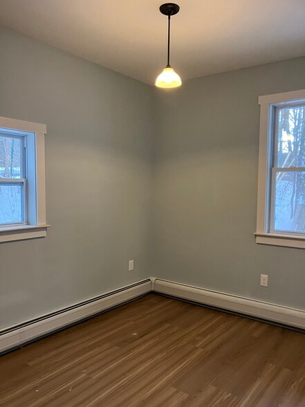 Building Photo - 34 Summit Ave