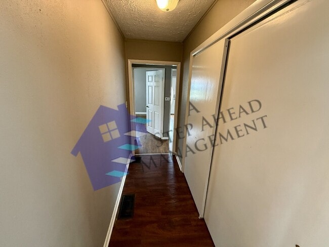 Building Photo - 4845 Wentworth Blvd