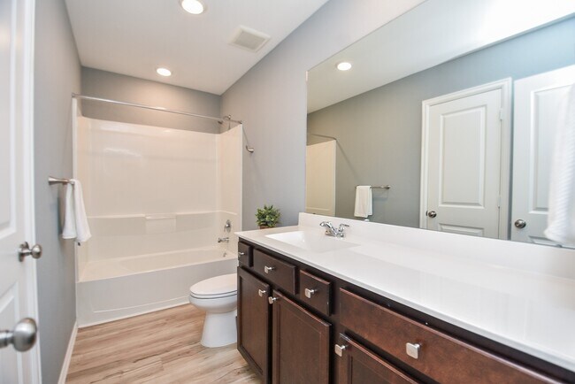 Building Photo - 22707 Bolanzo Ln