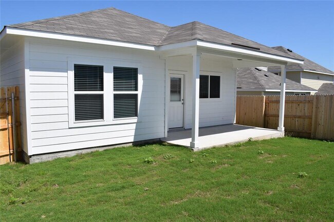 Building Photo - 2705 Towy Rd