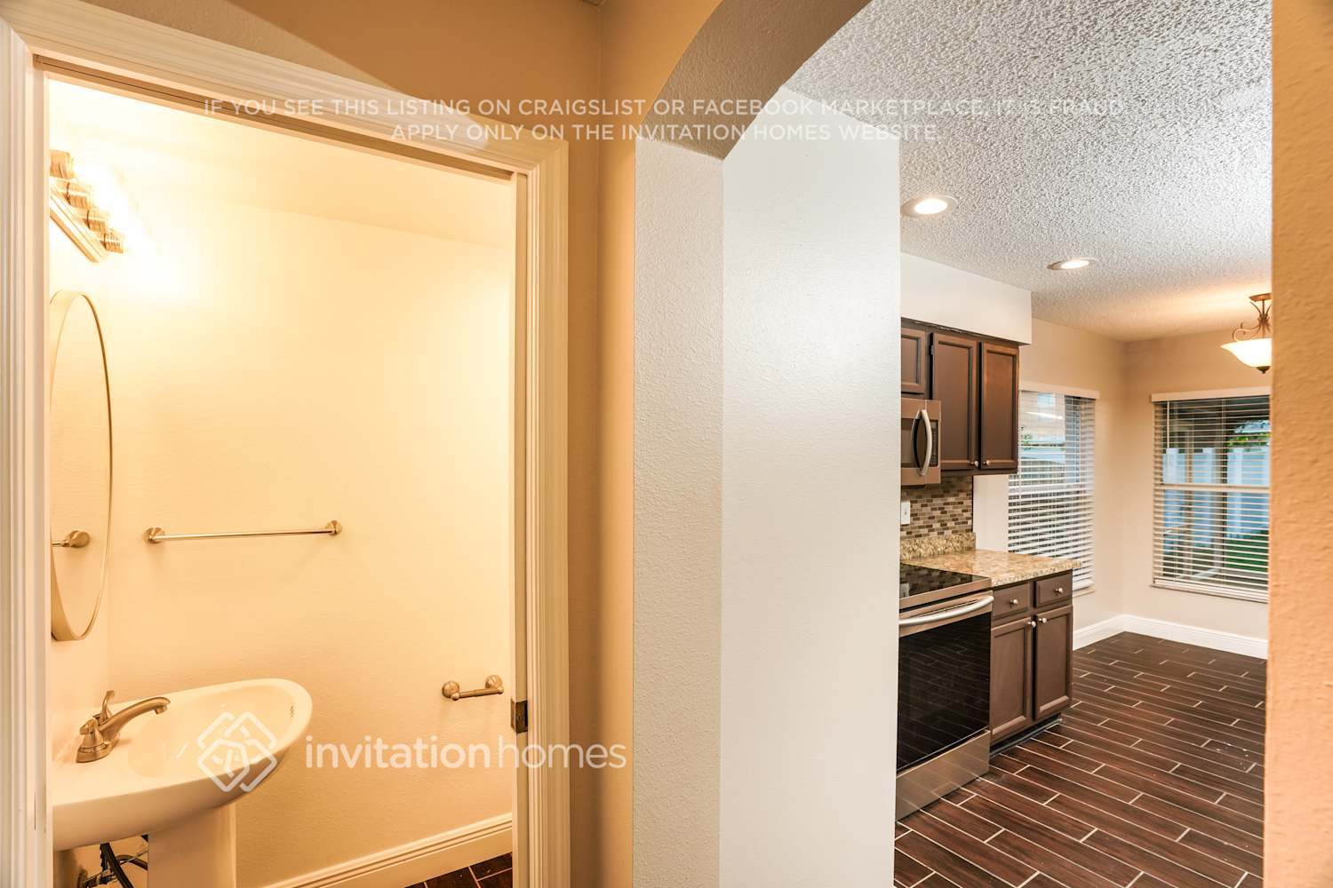 Building Photo - 1608 Prowmore Dr