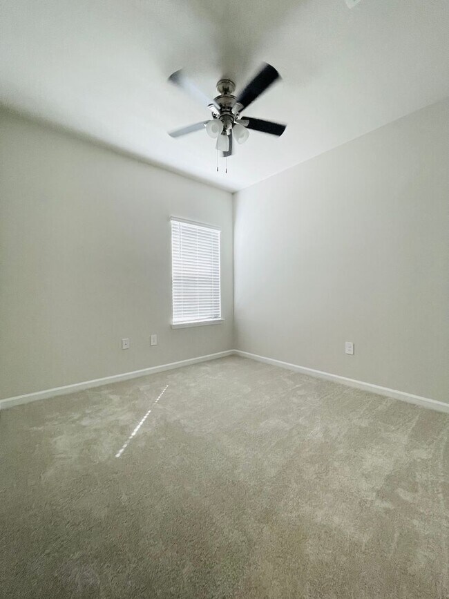 Building Photo - Move In June 16th! Brand New Construction ...