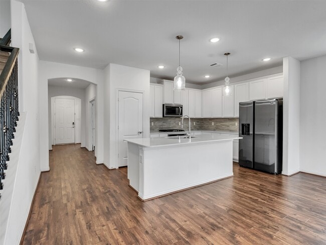 Building Photo - 2531 Sandbar Shark Ct