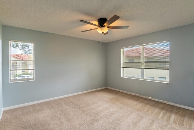Building Photo - 3031 Holiday Springs Blvd