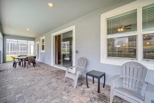 Building Photo - 9032 Stinger Dr