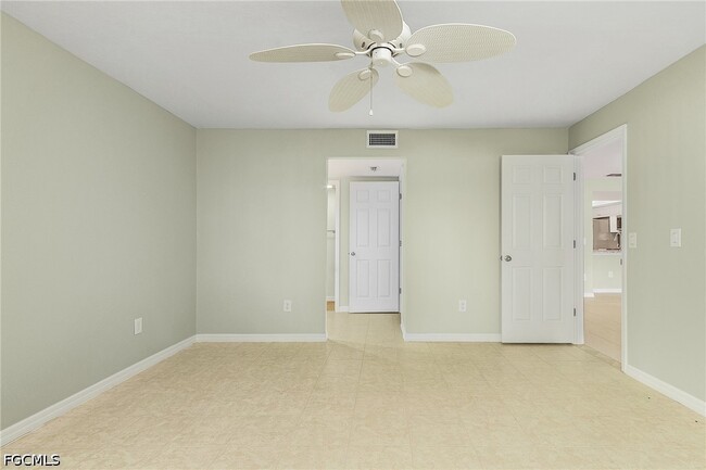 Building Photo - 17425 Birchwood Ln